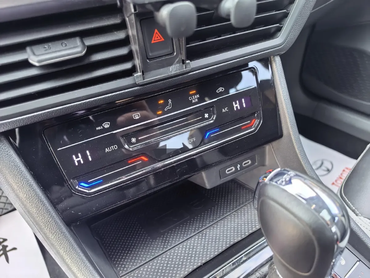 2023 Volkswagen Bora 1.4T 150HP L4 7DCT,autocango,china used car exporter,china ev exporter,chinese used car exporter,chinese used ev exporter