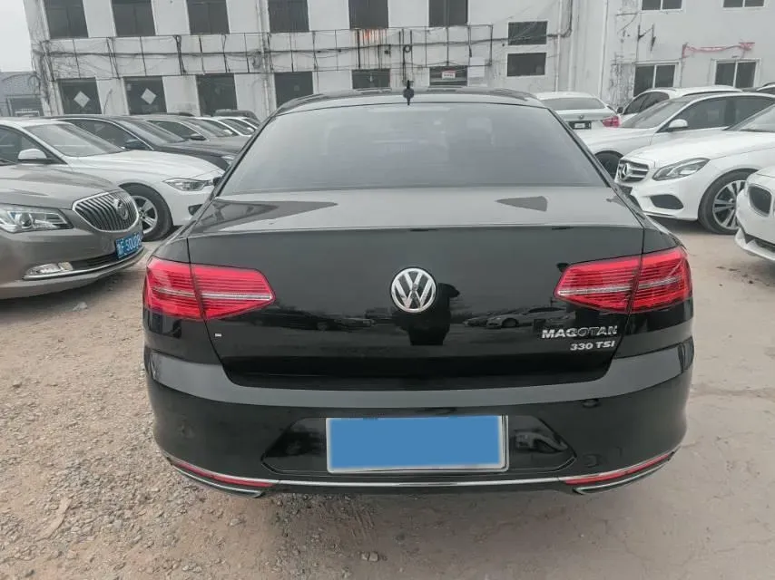 2019 Volkswagen Magotan 2.0T 186HP L4 7DCT,autocango,china used car exporter,china ev exporter,chinese used car exporter,chinese used ev exporter