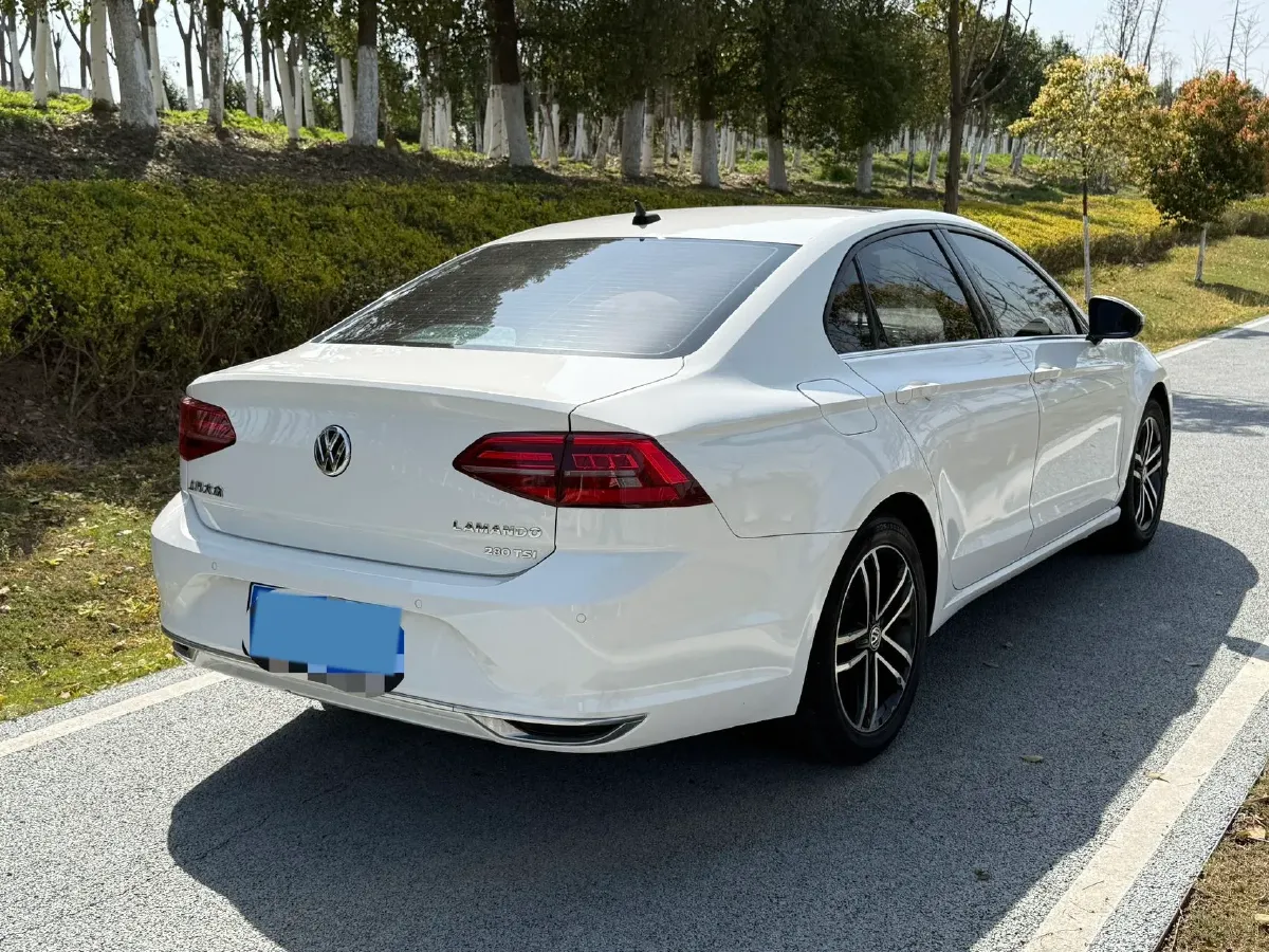 2021 Volkswagen Lamando 1.4T 150HP L4 7DCT,autocango,china used car exporter,china ev exporter,chinese used car exporter,chinese used ev exporter