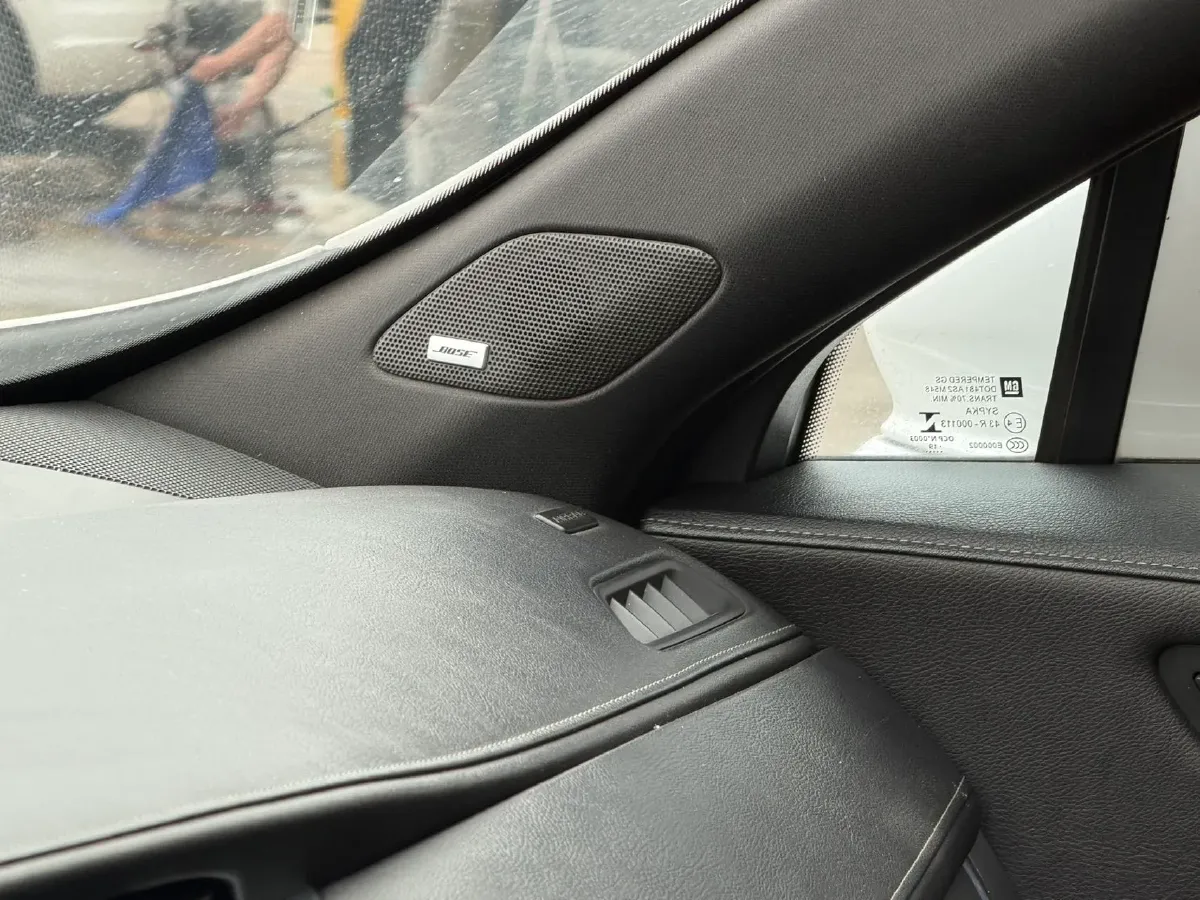 2020 Cadillac XT4 2.0T 237HP L4 9AT,autocango,china used car exporter,china ev exporter,chinese used car exporter,chinese used ev exporter