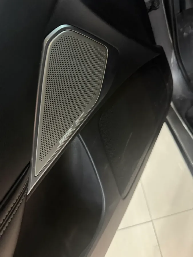 2018 Jeep Grand Commander 2.0T 265HP L4 9AT,autocango,china used car exporter,china ev exporter,chinese used car exporter,chinese used ev exporter