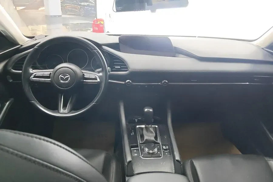 2021 Mazda 3 Axela 2.0L 158HP L4 6AT,autocango,china used car exporter,china ev exporter,chinese used car exporter,chinese used ev exporter