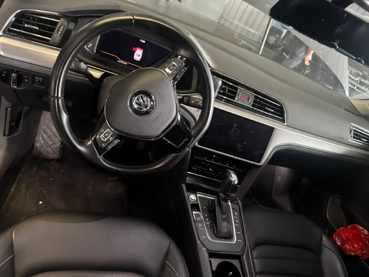 2021 Volkswagen Lamando 1.4T 150HP L4 7DCT,autocango,china used car exporter,china ev exporter,chinese used car exporter,chinese used ev exporter