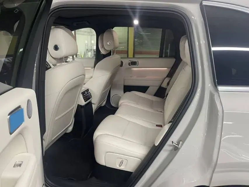2024 Li L6 Range Extended 154HP L4 REEV 36.8KWH,autocango,china used car exporter,china ev exporter,chinese used car exporter,chinese used ev exporter