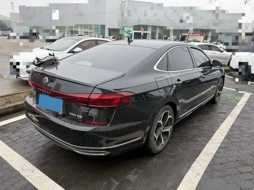 2024 Volkswagen Passat 2.0T 220HP L4 7DCT,autocango,china used car exporter,china ev exporter,chinese used car exporter,chinese used ev exporter