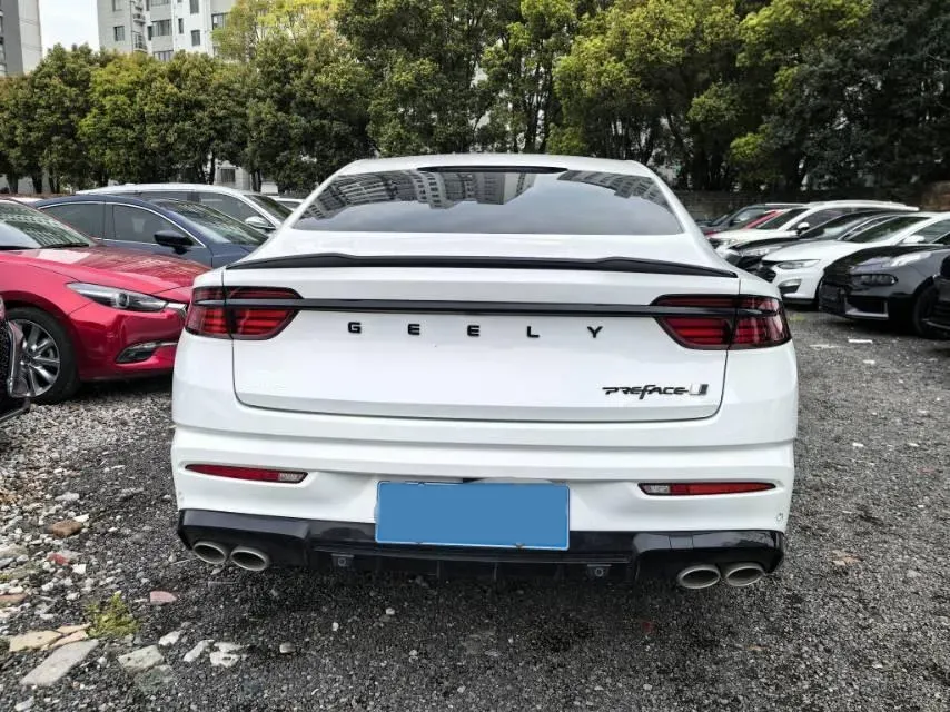 2024 Geely Preface 2.0T 190HP L4 7DCT,autocango,china used car exporter,china ev exporter,chinese used car exporter,chinese used ev exporter