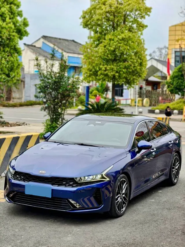 2021 Kia K5 2.0T 240HP L4 8AT,autocango,china used car exporter,china ev exporter,chinese used car exporter,chinese used ev exporter