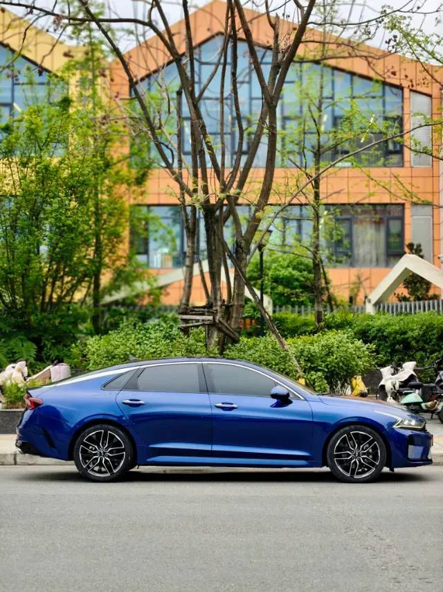 2021 Kia K5 2.0T 240HP L4 8AT,autocango,china used car exporter,china ev exporter,chinese used car exporter,chinese used ev exporter