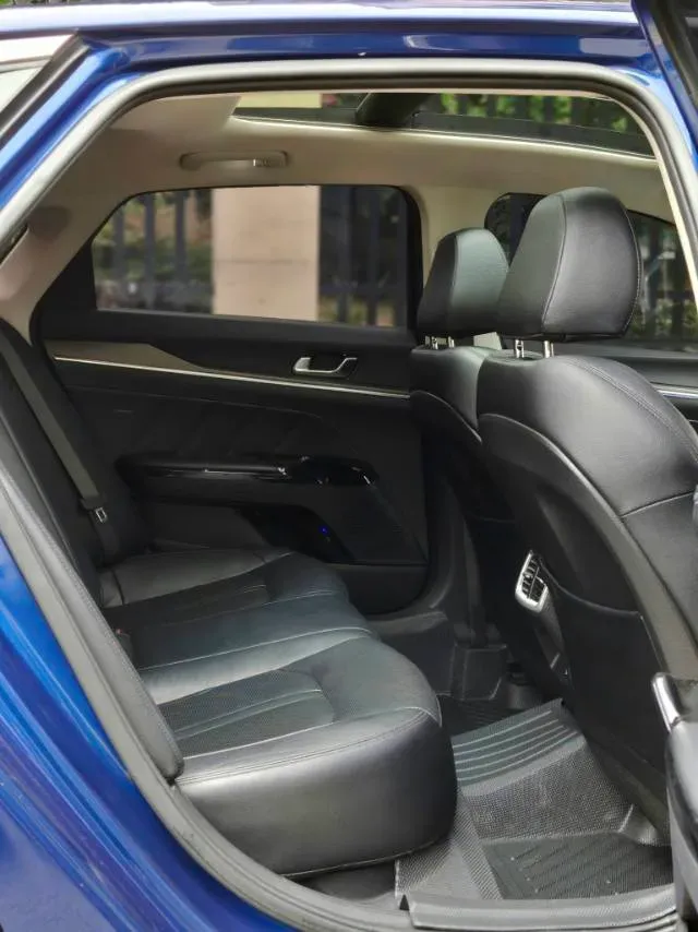 2021 Kia K5 2.0T 240HP L4 8AT,autocango,china used car exporter,china ev exporter,chinese used car exporter,chinese used ev exporter