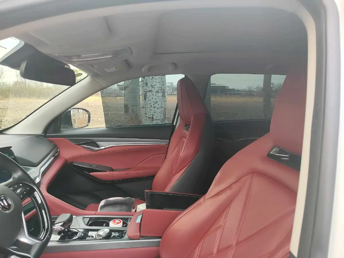 2022 ChangAn CS75 Plus 2.0T 233HP L4 8AT,autocango,china used car exporter,china ev exporter,chinese used car exporter,chinese used ev exporter