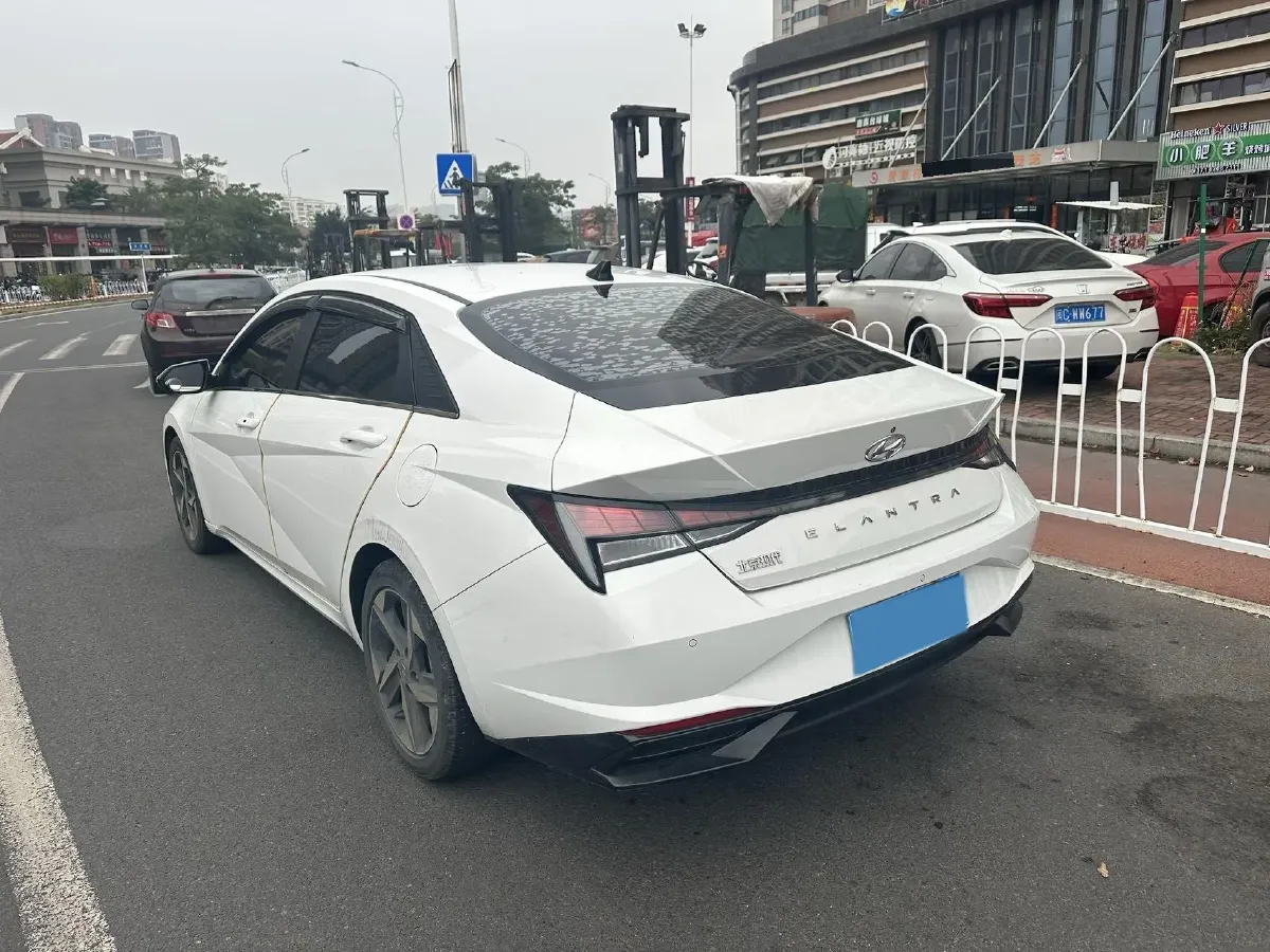 2022 Hyundai Elantra 1.5L 115HP L4 CVT,autocango,china used car exporter,china ev exporter,chinese used car exporter,chinese used ev exporter