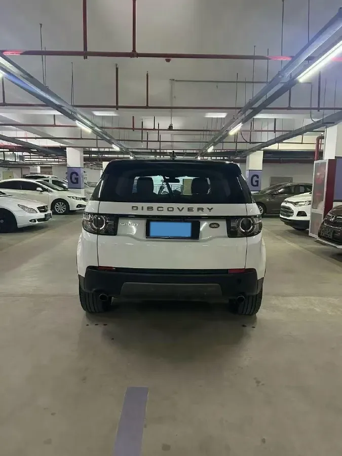 2019 Land Rover Discovery Sport 2.0T 241HP L4 9AT,autocango,china used car exporter,china ev exporter,chinese used car exporter,chinese used ev exporter