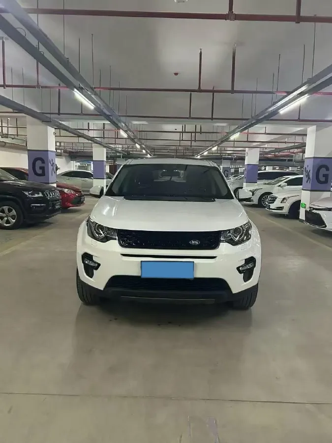 2019 Land Rover Discovery Sport 2.0T 241HP L4 9AT,autocango,china used car exporter,china ev exporter,chinese used car exporter,chinese used ev exporter