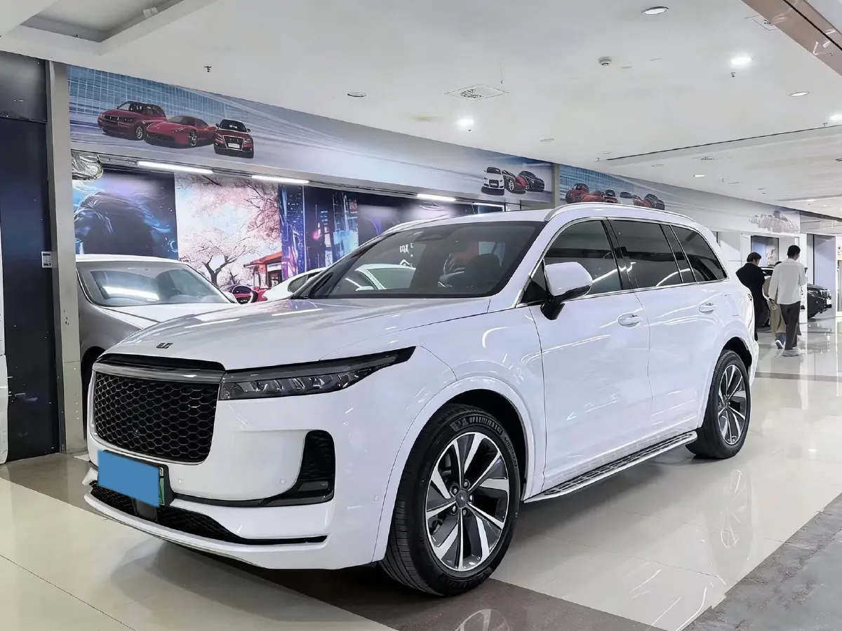 2021 Li ONE Range Extended 131HP REEV 40.5KWH,autocango,china used car exporter,china ev exporter,chinese used car exporter,chinese used ev exporter