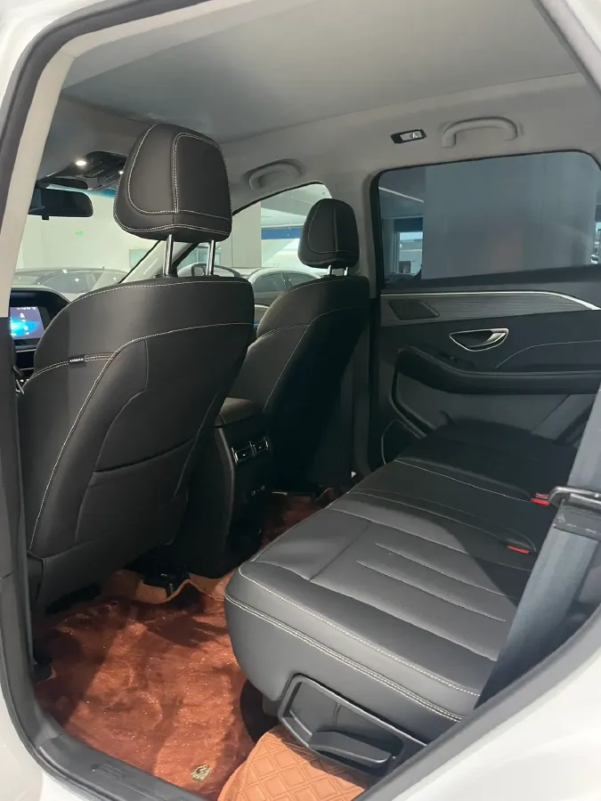 2024 Jetour X90 Plus 1.6T 197HP L4 7DCT,autocango,china used car exporter,china ev exporter,chinese used car exporter,chinese used ev exporter