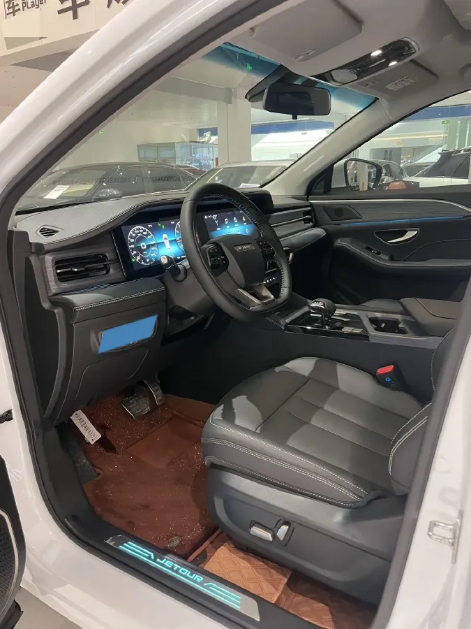 2024 Jetour X90 Plus 1.6T 197HP L4 7DCT,autocango,china used car exporter,china ev exporter,chinese used car exporter,chinese used ev exporter