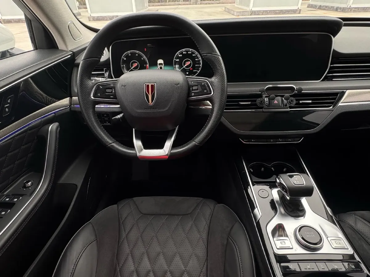 2019 HongQi HS5 2.0T 224HP L4 6AT,autocango,china used car exporter,china ev exporter,chinese used car exporter,chinese used ev exporter