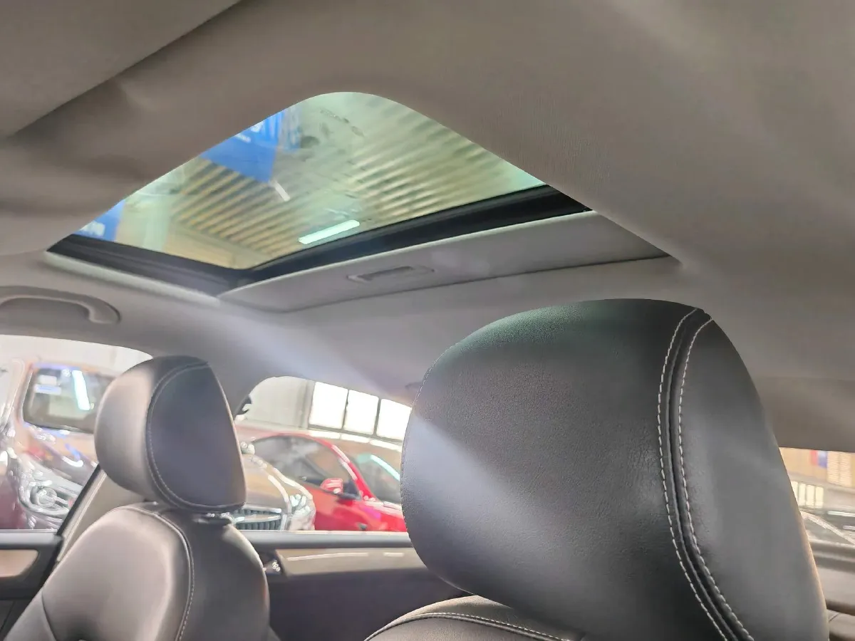 2019 SWM G01 1.5T 156HP L4 6AT,autocango,china used car exporter,china ev exporter,chinese used car exporter,chinese used ev exporter