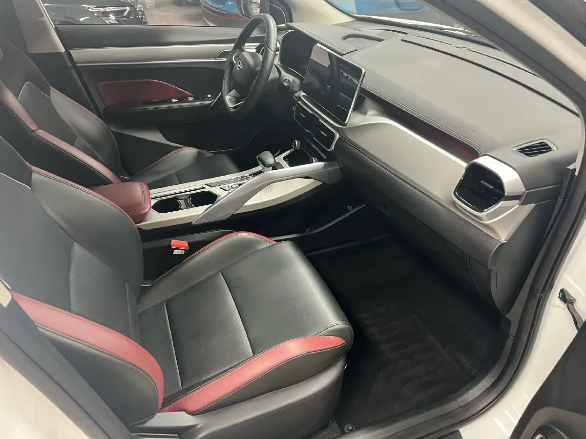 2021 Geely Coolray 1.4T 141HP L4 6DCT,autocango,china used car exporter,china ev exporter,chinese used car exporter,chinese used ev exporter