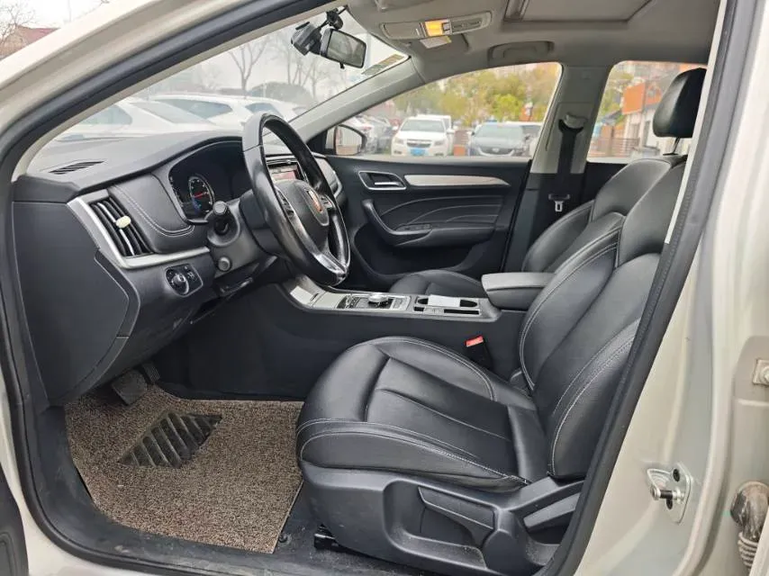 2019 Roewe i6 1.5T 169HP L4 AMT PHEV 9.1KWH,autocango,china used car exporter,china ev exporter,chinese used car exporter,chinese used ev exporter