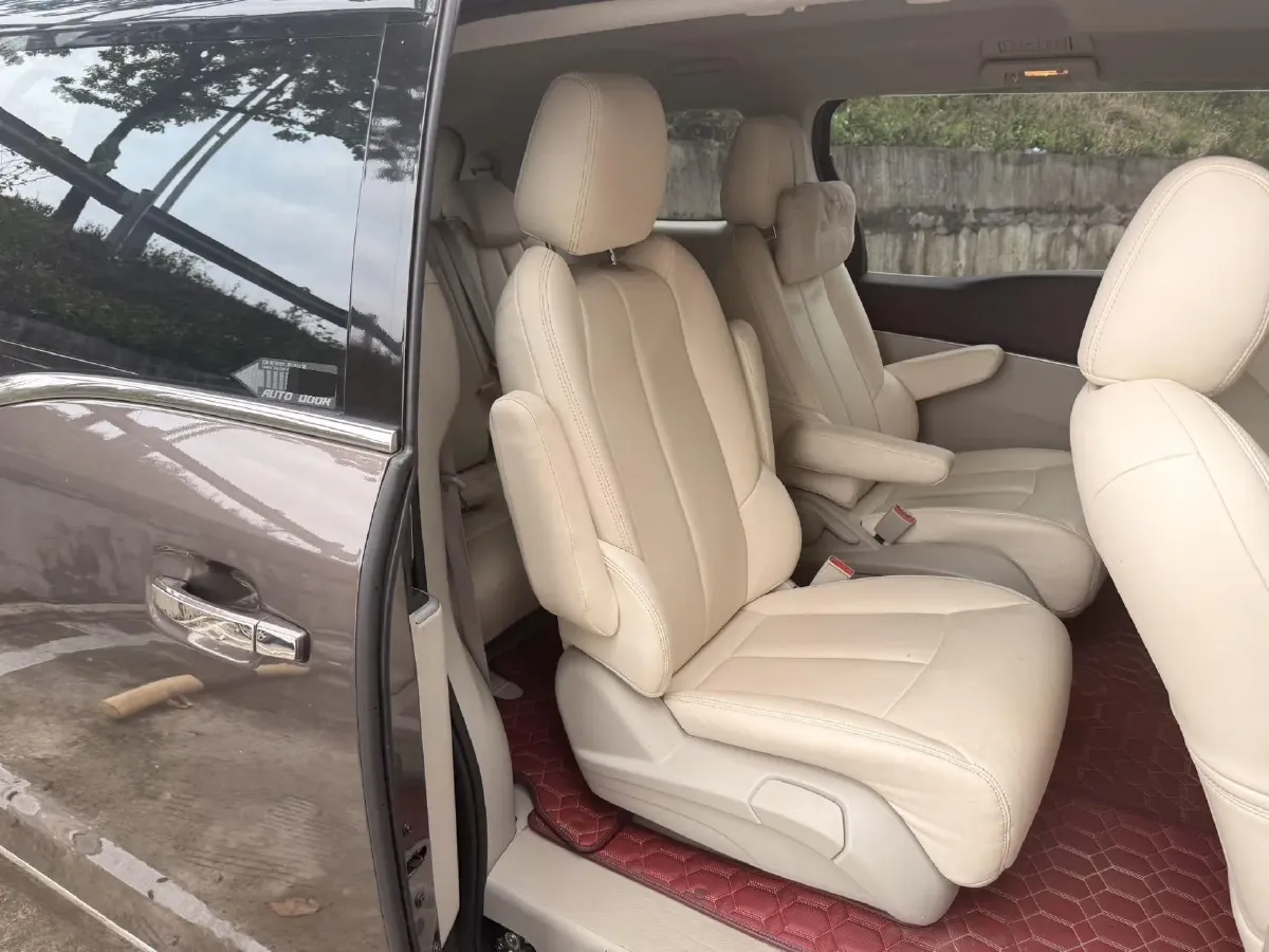 2021 Buick GL8 2.0T 237HP L4 9AT,autocango,china used car exporter,china ev exporter,chinese used car exporter,chinese used ev exporter