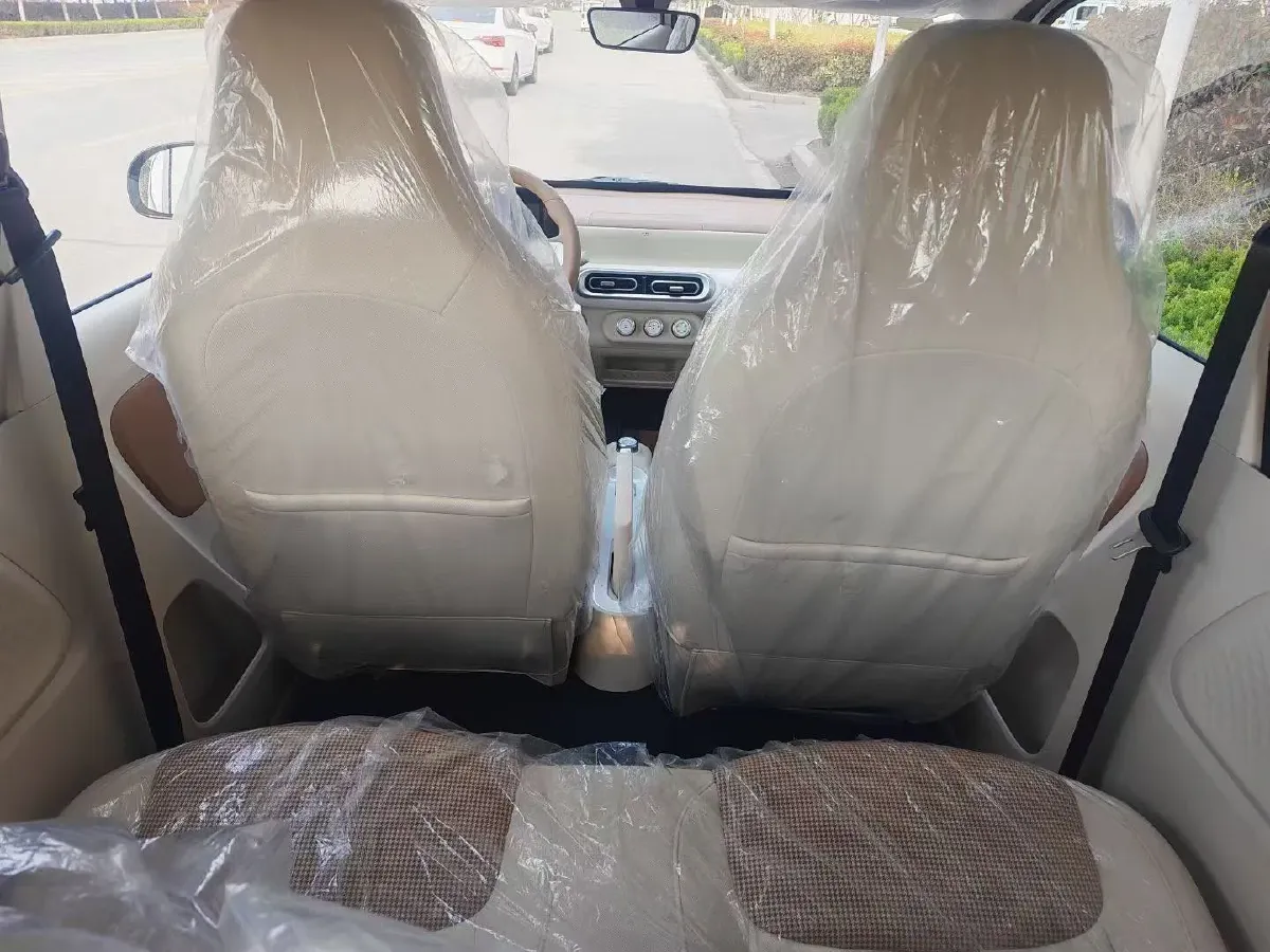 2024 WuLing HongGuang MINI EV BEV 17.3KWH,autocango,china used car exporter,china ev exporter,chinese used car exporter,chinese used ev exporter