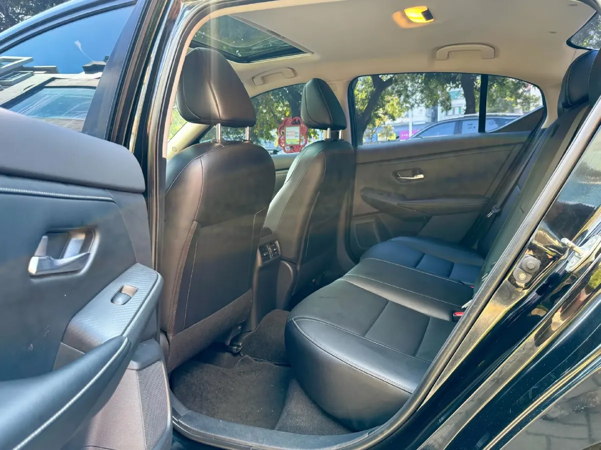 2021 Nissan Sylphy 1.6L 135HP L4 CVT,autocango,china used car exporter,china ev exporter,chinese used car exporter,chinese used ev exporter