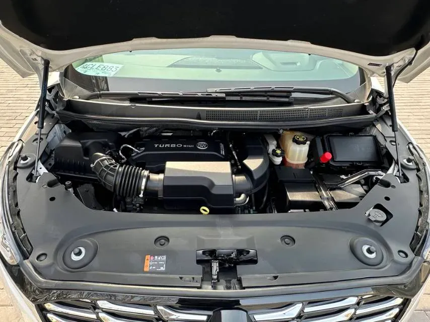 2023 Buick GL8 2.0T 237HP L4 9AT,autocango,china used car exporter,china ev exporter,chinese used car exporter,chinese used ev exporter