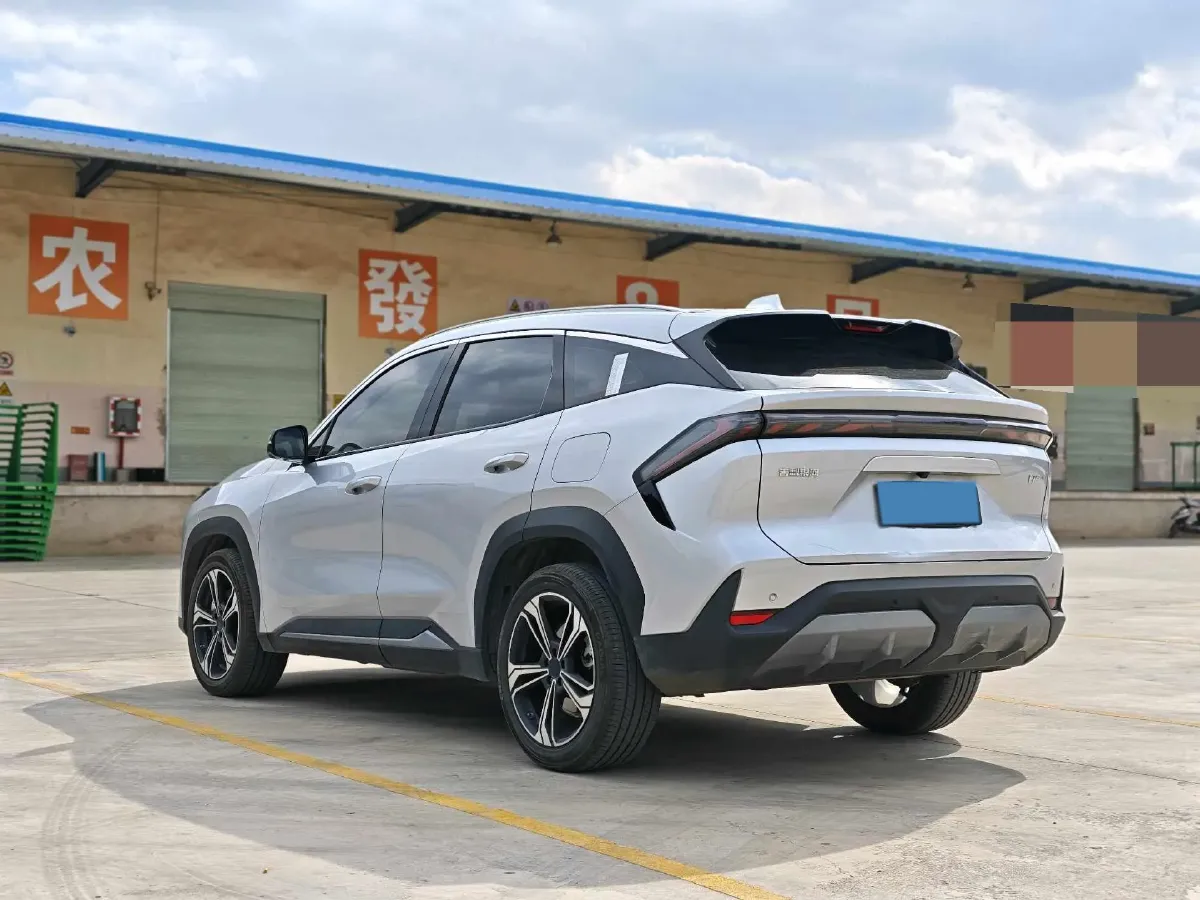 2025 Geely Galaxy L7 1.5L 112HP L4 1DHT PHEV 18.4KWH,autocango,china used car exporter,china ev exporter,chinese used car exporter,chinese used ev exporter
