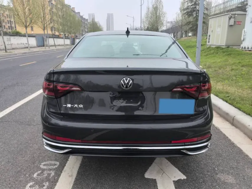 2023 Volkswagen Sagitar 1.5T 160HP L4 7DCT,autocango,china used car exporter,china ev exporter,chinese used car exporter,chinese used ev exporter