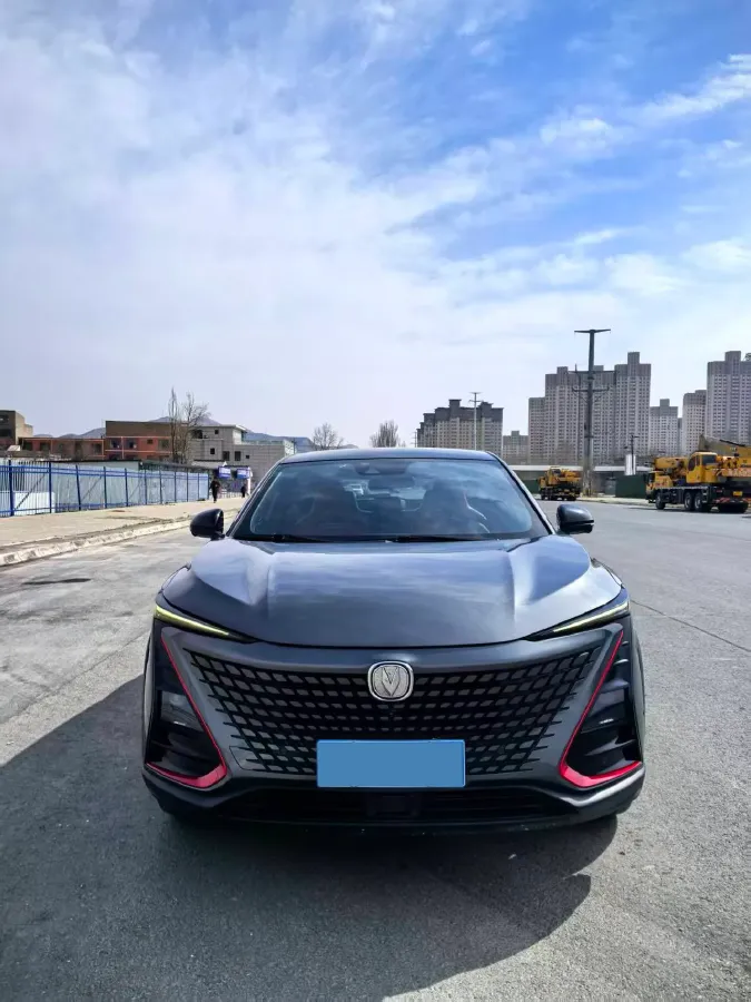 2020 ChangAn UNI-T 1.5T 180HP L4 7DCT,autocango,china used car exporter,china ev exporter,chinese used car exporter,chinese used ev exporter