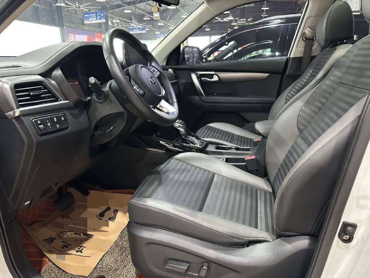 2019 Kia Sportage R 2.0L 160HP L4 6AT,autocango,china used car exporter,china ev exporter,chinese used car exporter,chinese used ev exporter