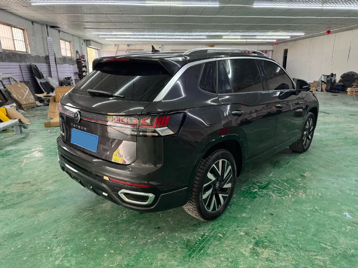 2024 Volkswagen Tayron 2.0T 186HP L4 7DCT,autocango,china used car exporter,china ev exporter,chinese used car exporter,chinese used ev exporter