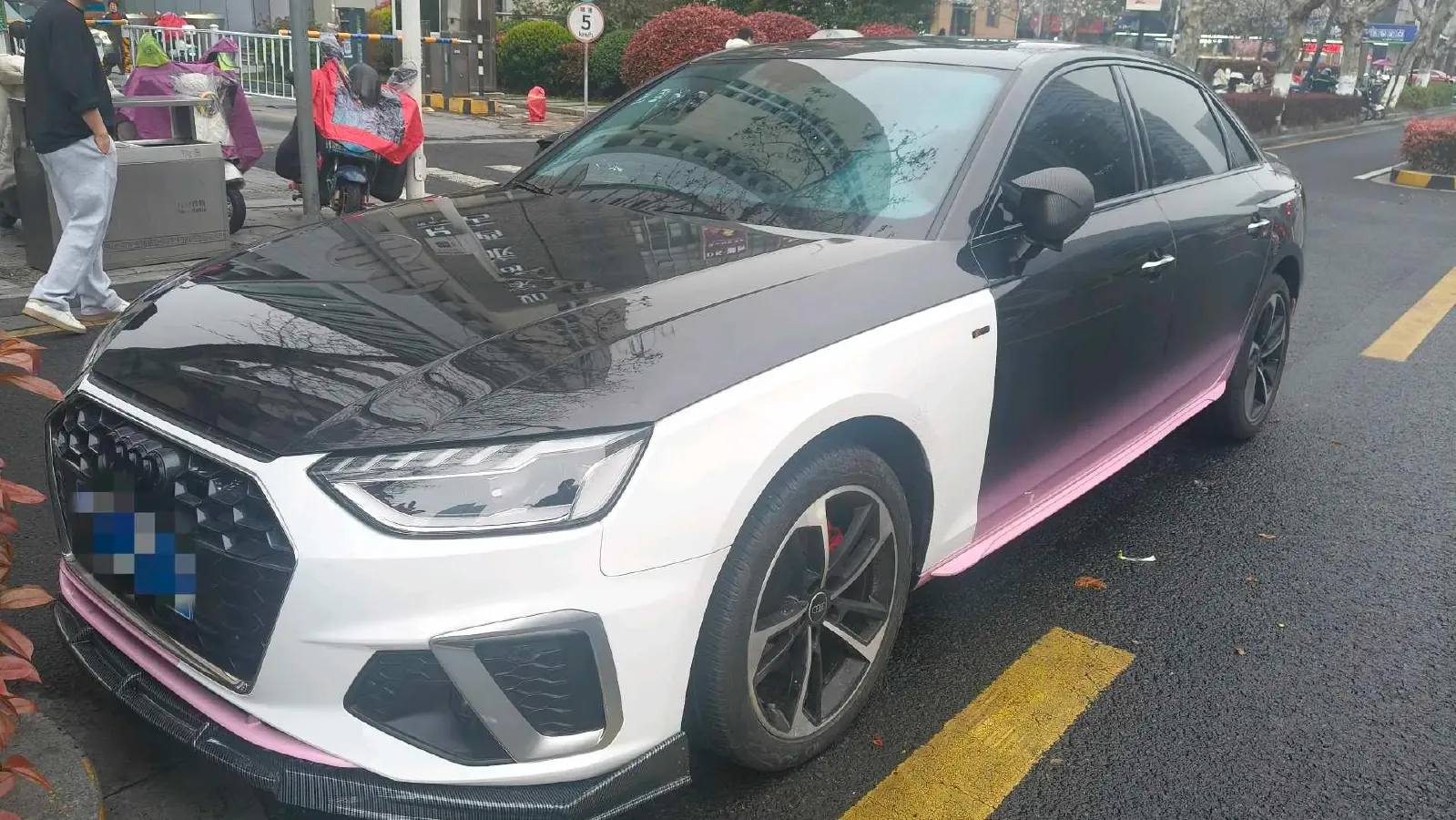 2024 Audi A4L 2.0T 190HP L4 7DCT,autocango,china used car exporter,china ev exporter,chinese used car exporter,chinese used ev exporter