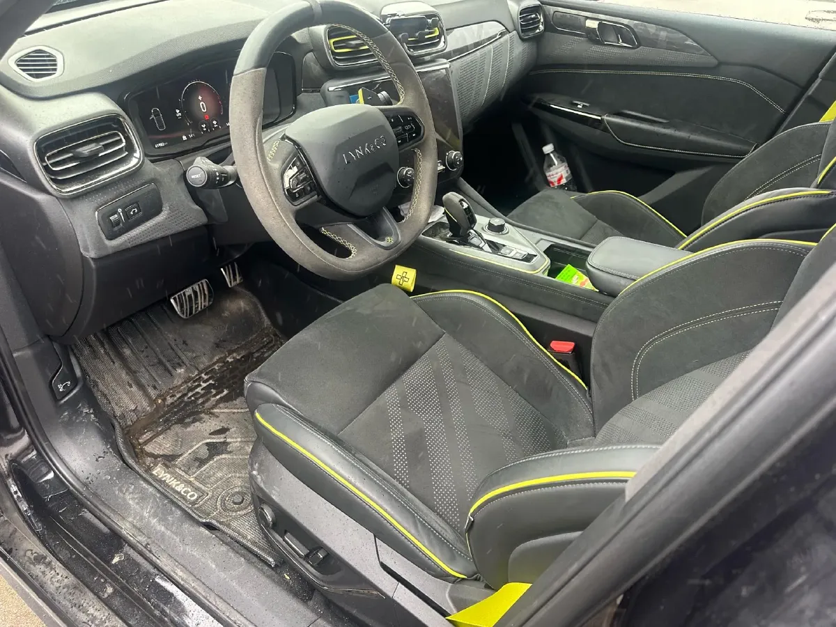 2022 LYNK&CO 03 2.0T 254HP L4 8AT,autocango,china used car exporter,china ev exporter,chinese used car exporter,chinese used ev exporter