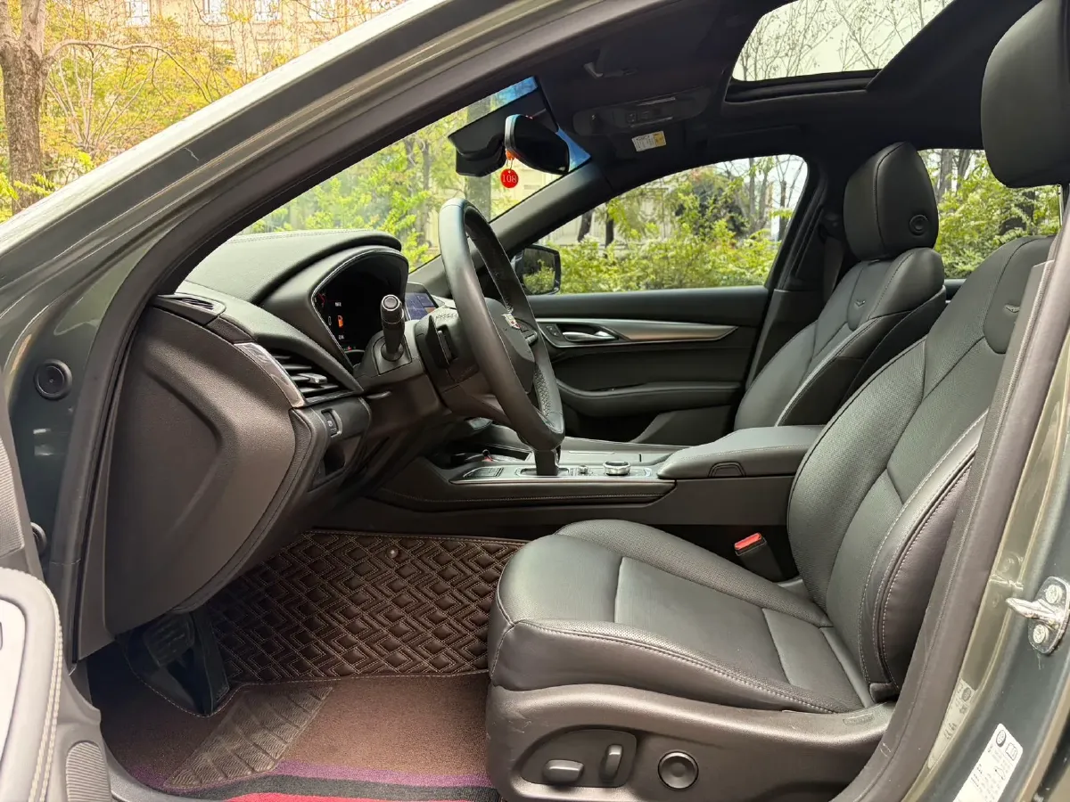 2023 Cadillac CT5 2.0T 237HP L4 10AT,autocango,china used car exporter,china ev exporter,chinese used car exporter,chinese used ev exporter