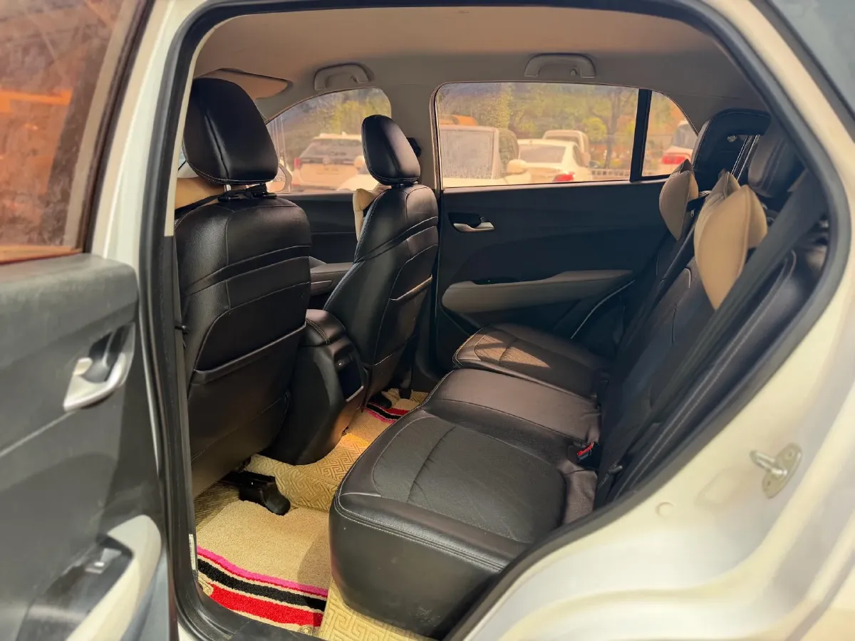 2017 BaoJun 510 1.5L 112HP L4 6MT,autocango,china used car exporter,china ev exporter,chinese used car exporter,chinese used ev exporter