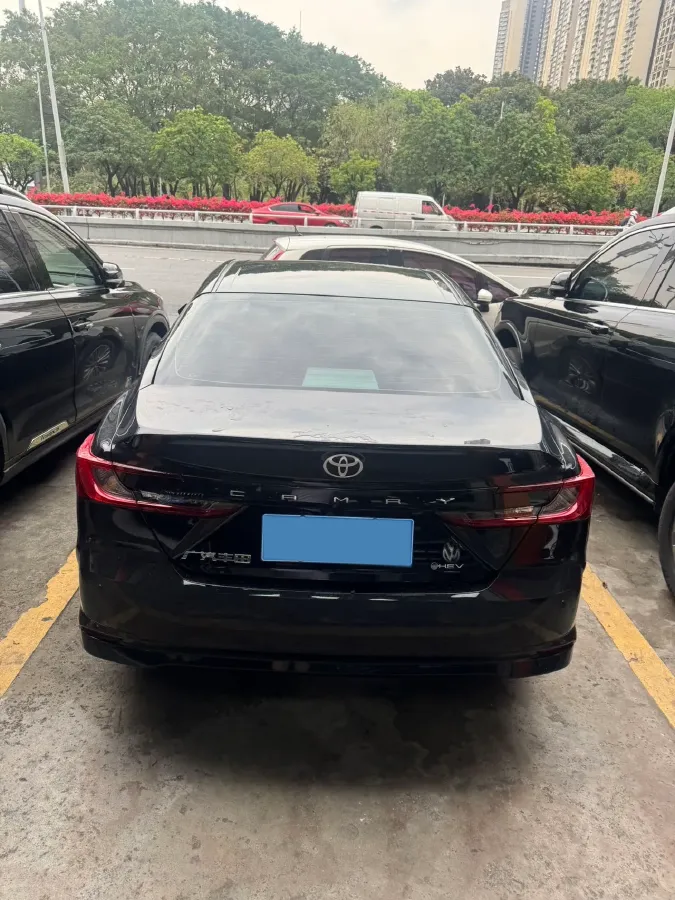 2024 Toyota Camry 2.0L 152HP L4 E-CVT Hybrid,autocango,china used car exporter,china ev exporter,chinese used car exporter,chinese used ev exporter