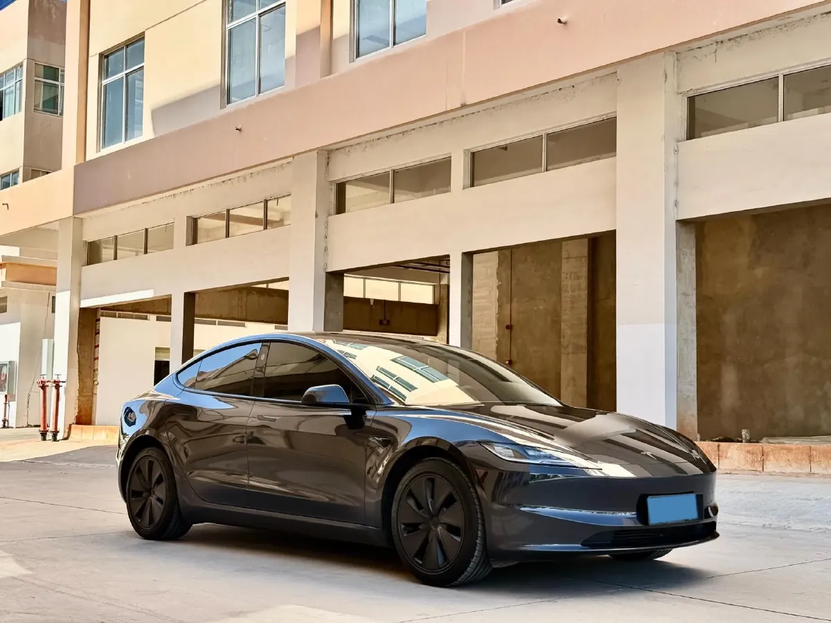 2025 Tesla Model 3 BEV 62.5KWH,autocango,china used car exporter,china ev exporter,chinese used car exporter,chinese used ev exporter