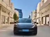 2025 Tesla Model 3 BEV 62.5KWH