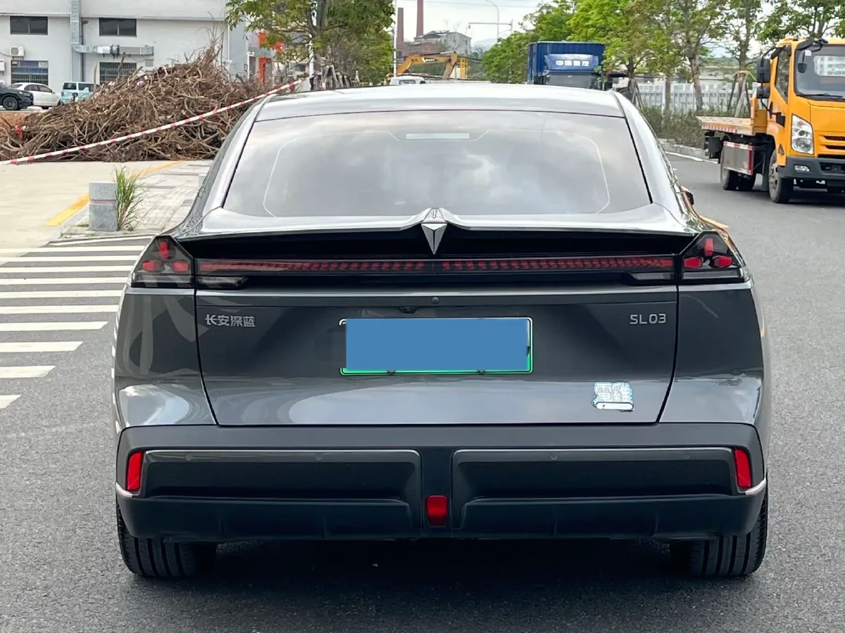 2022 DongFeng Forthing LingZhi EV BEV 68.4KWH,autocango,china used car exporter,china ev exporter,chinese used car exporter,chinese used ev exporter