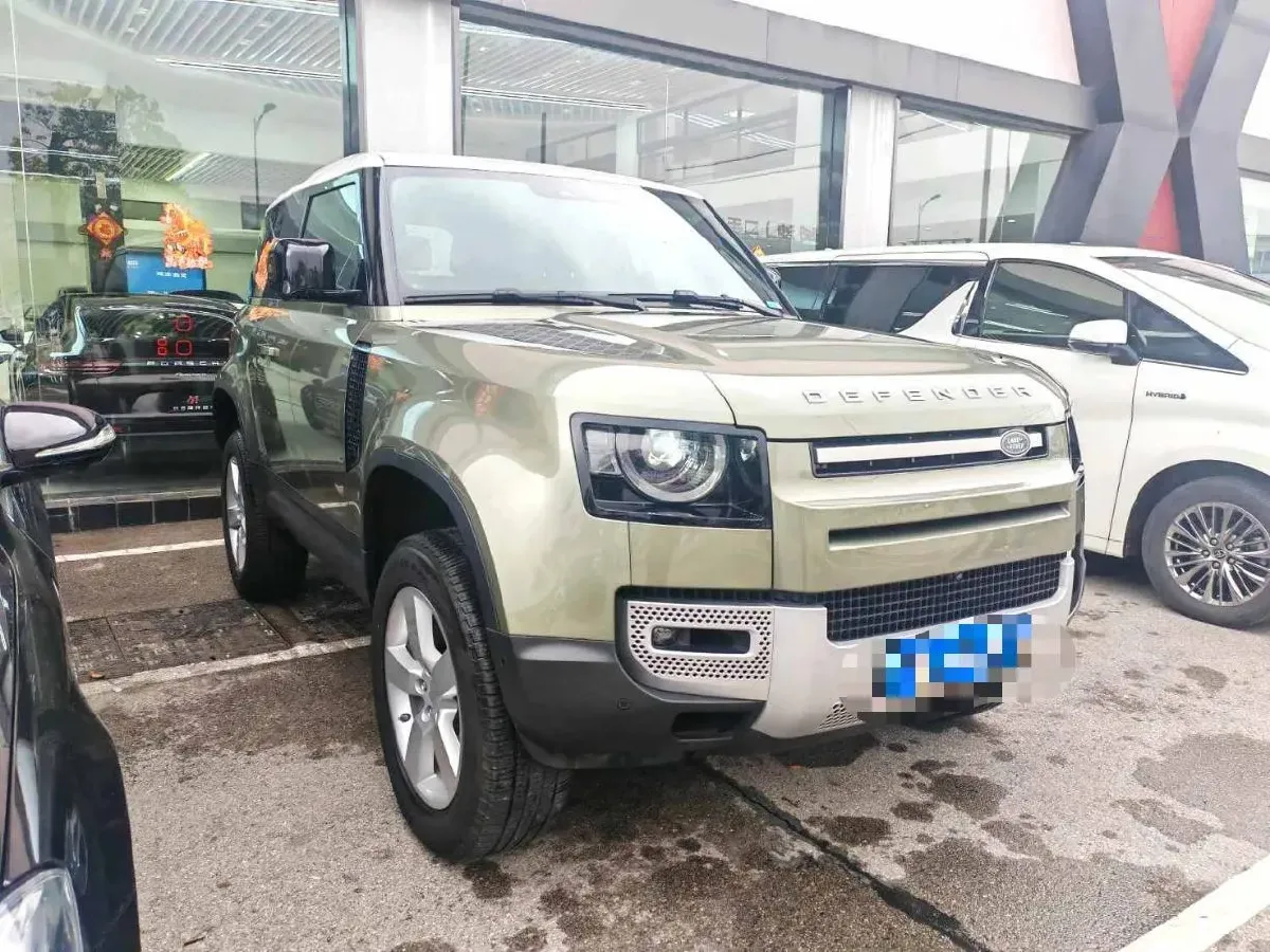 2021 Land Rover Defender 3.0T 400HP L6 8AT,autocango,china used car exporter,china ev exporter,chinese used car exporter,chinese used ev exporter