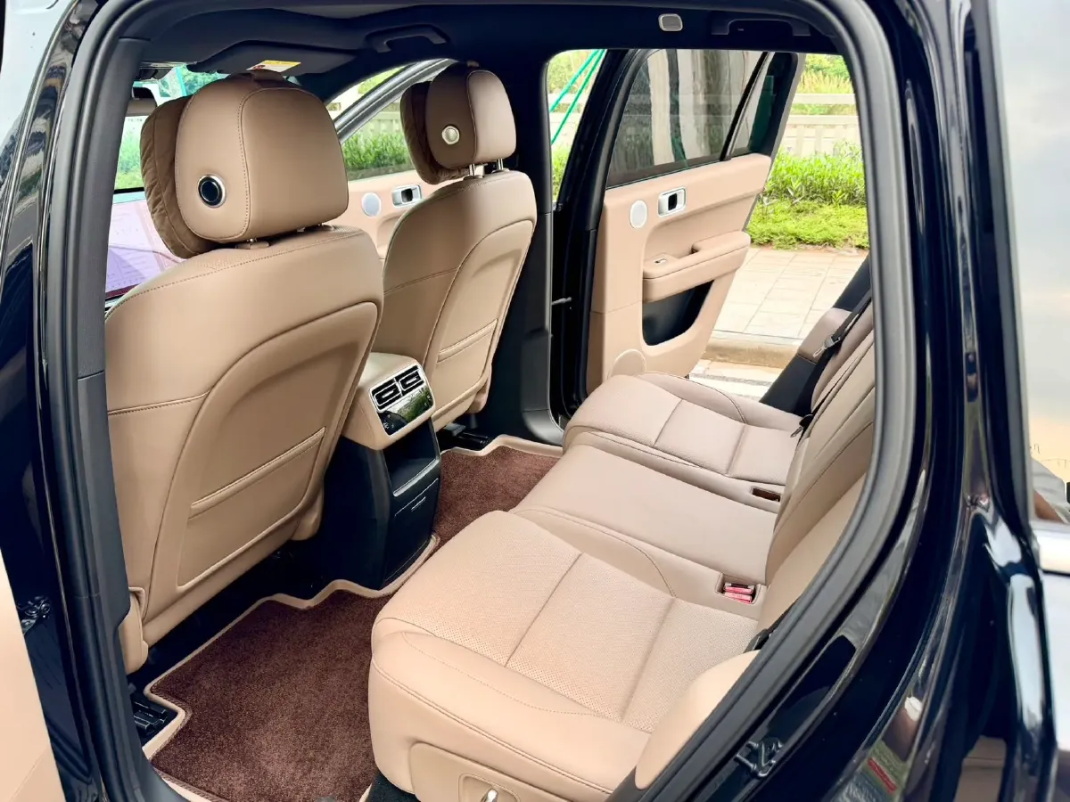 2025 Li L6 Range Extended 154HP L4 REEV,autocango,china used car exporter,china ev exporter,chinese used car exporter,chinese used ev exporter