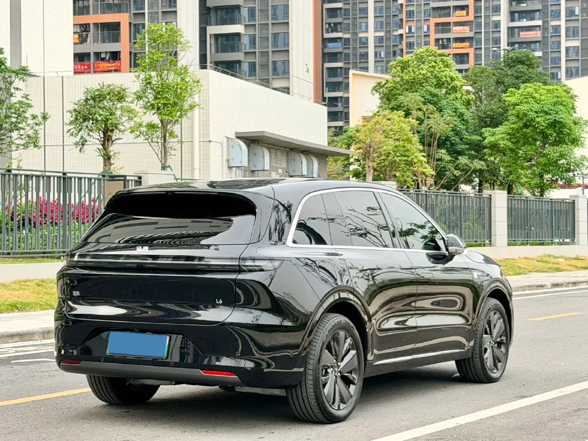 2025 Li L6 Range Extended 154HP L4 REEV,autocango,china used car exporter,china ev exporter,chinese used car exporter,chinese used ev exporter
