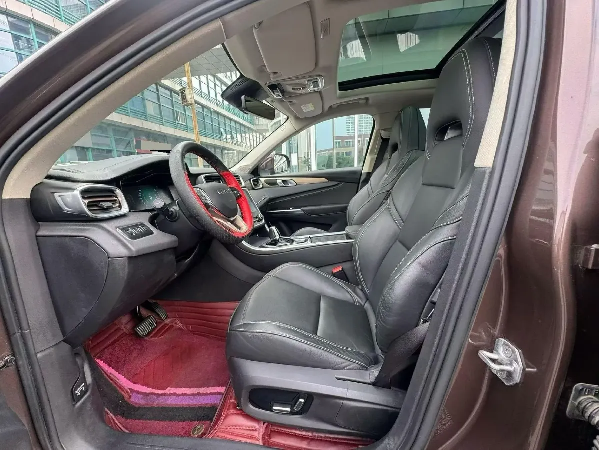 2017 Zotye SR9 2.0T 190HP L4 6DCT,autocango,china used car exporter,china ev exporter,chinese used car exporter,chinese used ev exporter