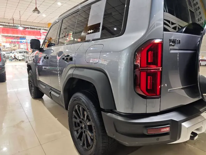 2023 FangChengBao Bao 5 1.5T 194HP L4 E-CVT PHEV 31.8KWH,autocango,china used car exporter,china ev exporter,chinese used car exporter,chinese used ev exporter