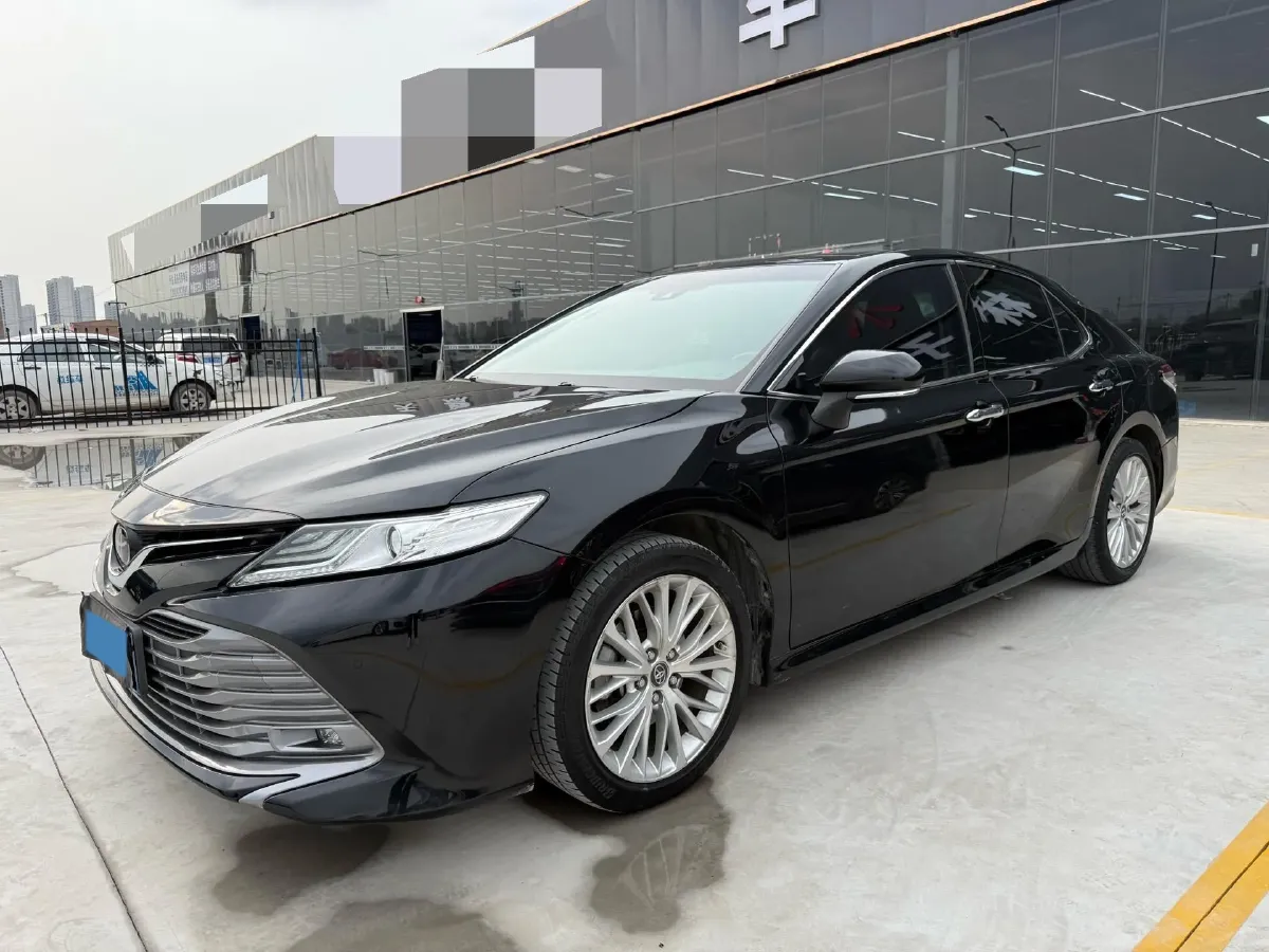 2019 Toyota Camry 2.5L 209HP L4 8AT,autocango,china used car exporter,china ev exporter,chinese used car exporter,chinese used ev exporter