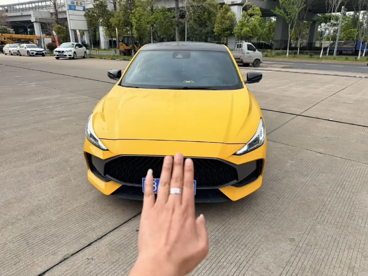 2022 MG 5 1.5T 173HP L4 7DCT,autocango,china used car exporter,china ev exporter,chinese used car exporter,chinese used ev exporter