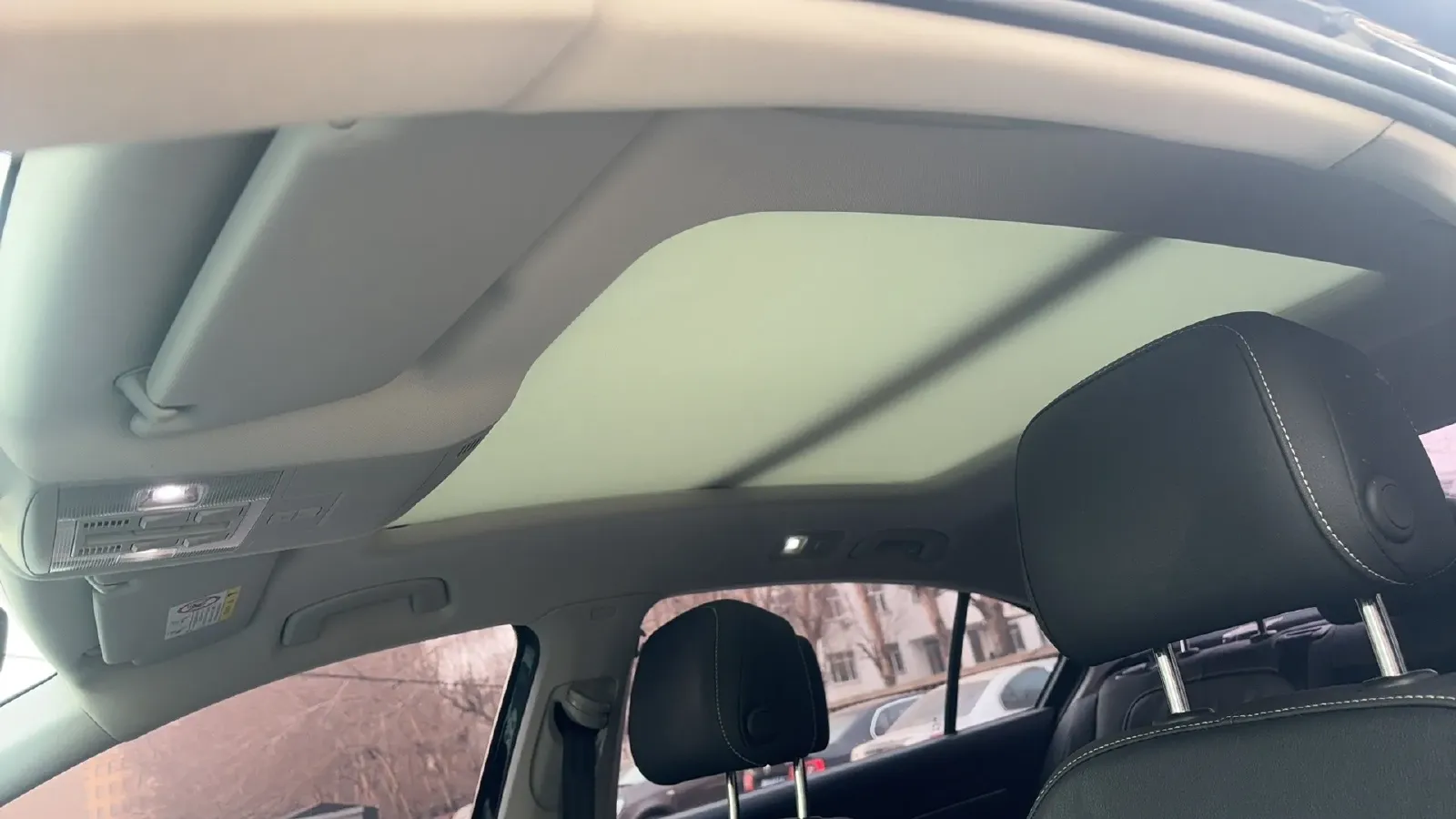 2021 Volkswagen Magotan 2.0T 186HP L4 7DCT,autocango,china used car exporter,china ev exporter,chinese used car exporter,chinese used ev exporter