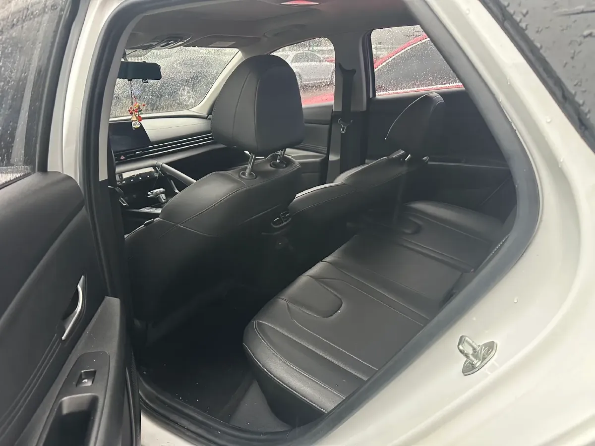 2022 Hyundai Elantra 1.5L 115HP L4 CVT,autocango,china used car exporter,china ev exporter,chinese used car exporter,chinese used ev exporter